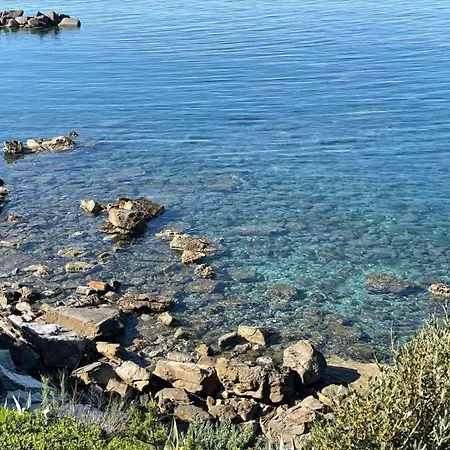 2 Tuscan Seafront With Private Access To Sea