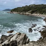 דירה Tuscan Seafront With Private Access To Sea קסטיליאונצ'לו
