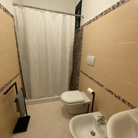 2 Tuscan Seafront With Private Access To Sea 아파트 카스티글리온셀로