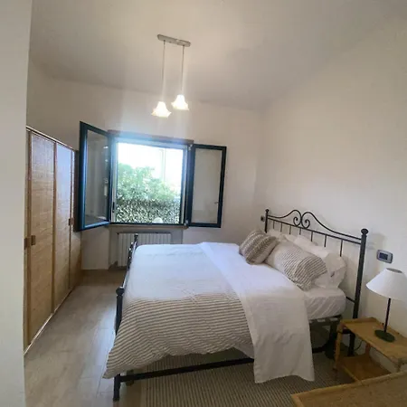 2 Tuscan Seafront With Private Access To Sea カスティリョンチェッロ