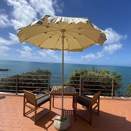 2 Tuscan Seafront With Private Access To Sea アパート