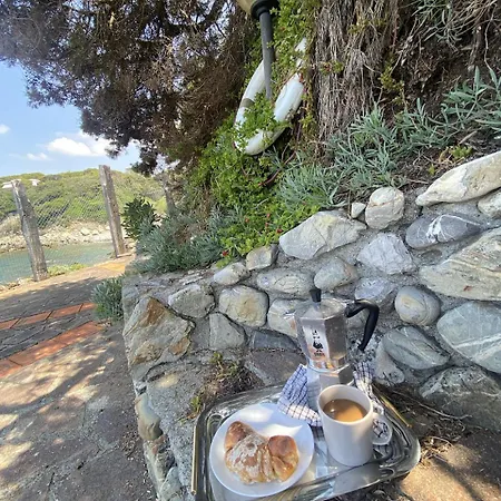 Tuscan Seafront With Private Access To Sea *