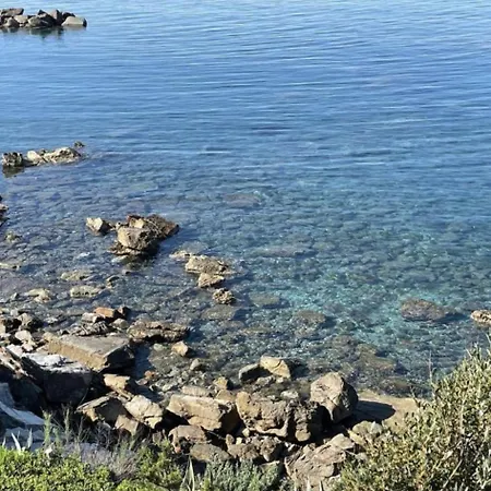 Lejlighed Tuscan Seafront With Private Access To Sea Castiglioncello